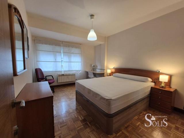 Piso en alquiler en Oviedo, Centro - Auditorio photo 0