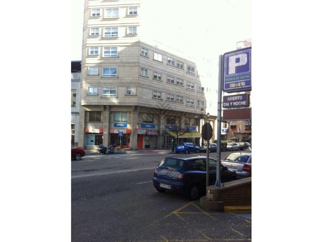 Local comercial en alquiler en Vigo photo 0