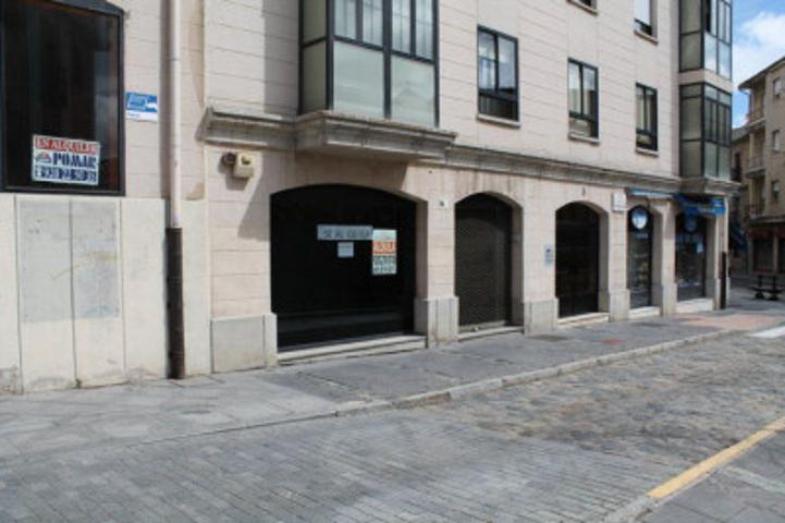 Local comercial en alquiler en Ávila, Centro photo 0