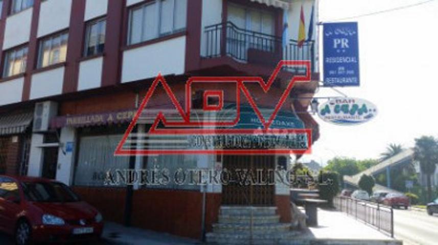 Local comercial en alquiler en Fene, Perlio photo 0