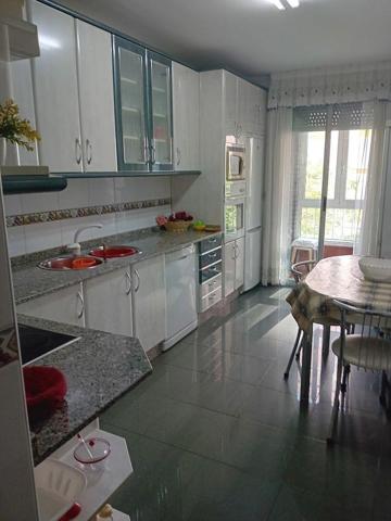 Piso en alquiler en Ponferrada, Alta photo 0