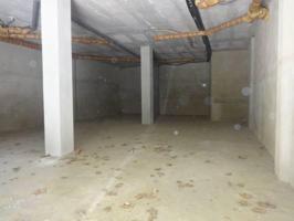 Local comercial en alquiler en Quart de Poblet, Colegio San Onofre photo 0