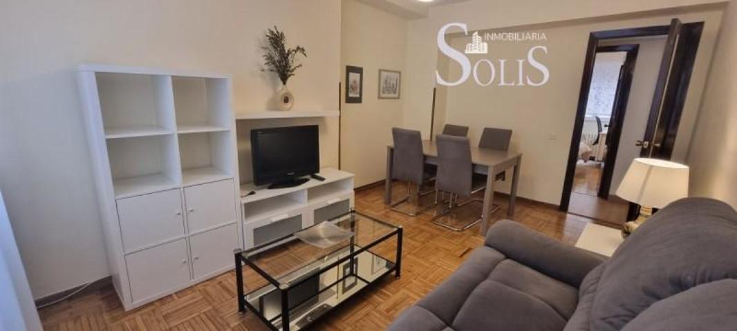 Piso en alquiler en Oviedo, Centro - Auditorio photo 0