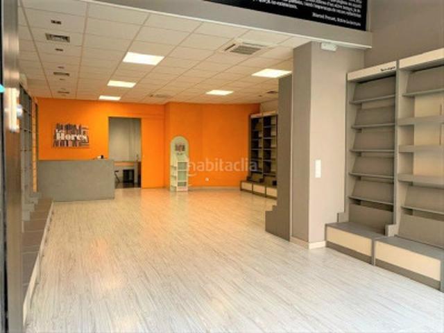 Local comercial en alquiler en Sant Boi de Llobregat, Centre photo 0