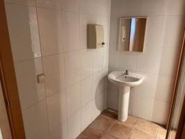 Local comercial en alquiler en Esparreguera, Esparreguera photo 0