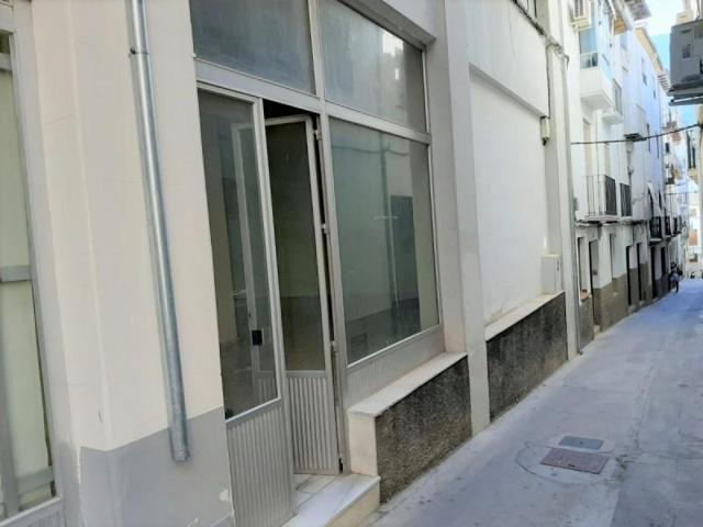 Local comercial en alquiler en Cazorla, Cazorla photo 0