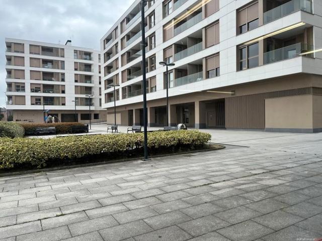 Local comercial en alquiler en Leioa, Leioa photo 0