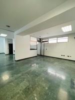 Oficina en alquiler en Coria del Río, Coria Del Rio photo 0