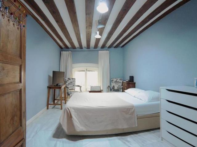 Apartamento en alquiler en Madrid, Centro - Cortes photo 0