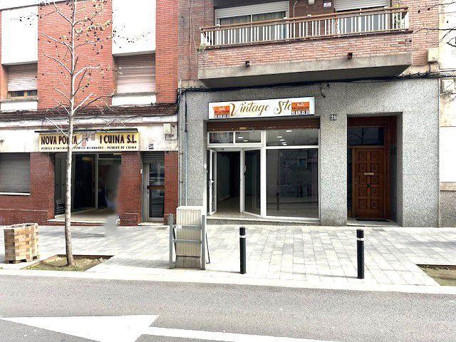 Local comercial en alquiler en Sant Boi de Llobregat, Centre photo 0