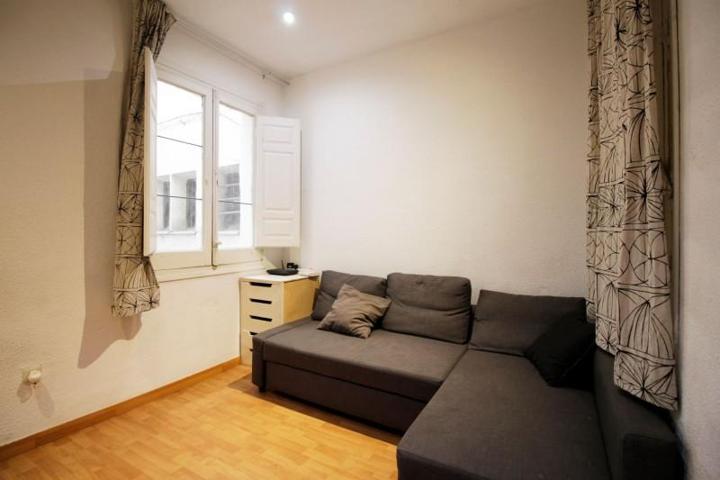 Apartamento en alquiler en Madrid, Centro - Cortes photo 0