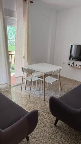 Piso en alquiler en Granada, La Chana photo 0