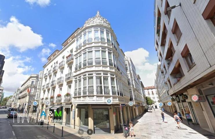 Piso en alquiler en Vitoria-Gasteiz, Centro photo 0