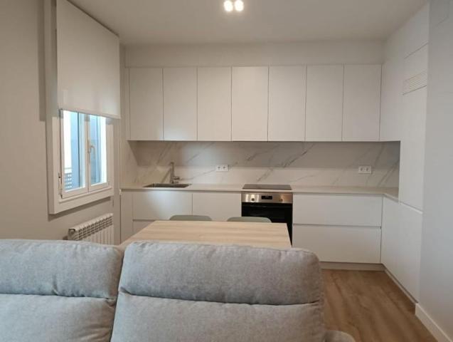 Apartamento en alquiler en Pontevedra, Pontevedra photo 0