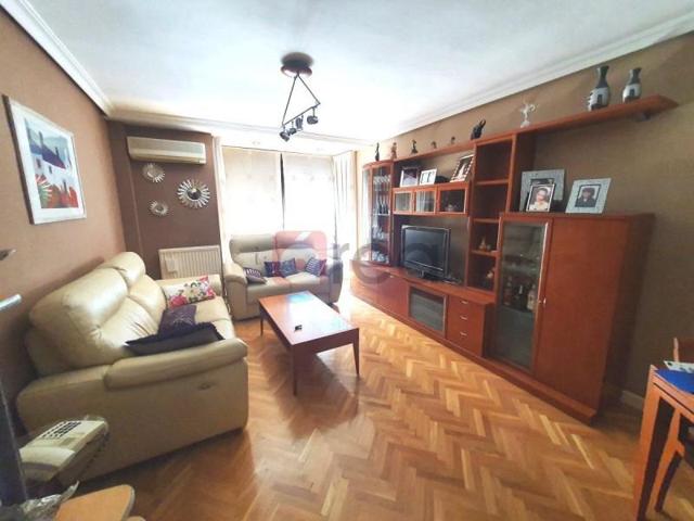 Piso en alquiler en Cuenca, Centro photo 0