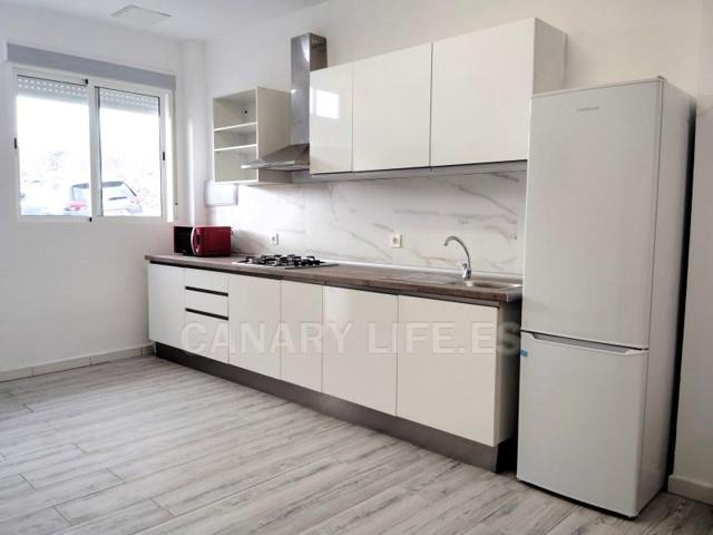 Apartamento en alquiler en San Bartolomé de Tirajana photo 0