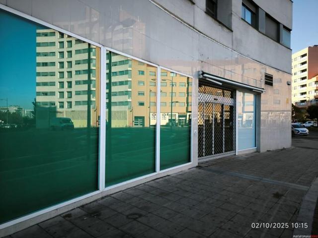 Local comercial en alquiler en Vitoria-Gasteiz, Vitoria-Gasteiz photo 0