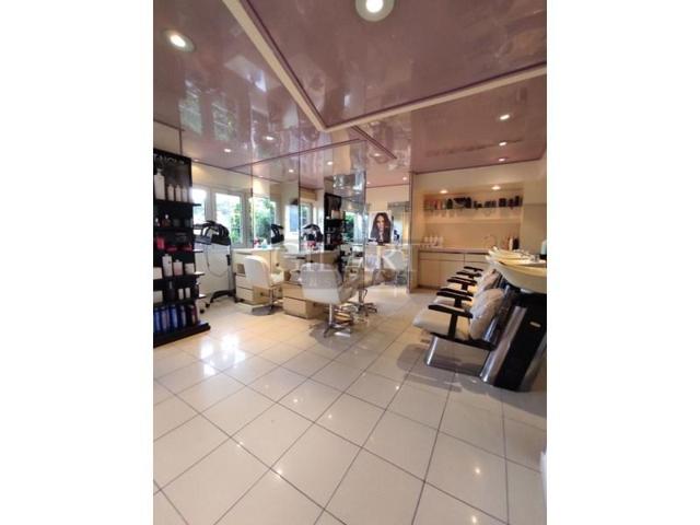 Local comercial en alquiler en Lleida photo 0