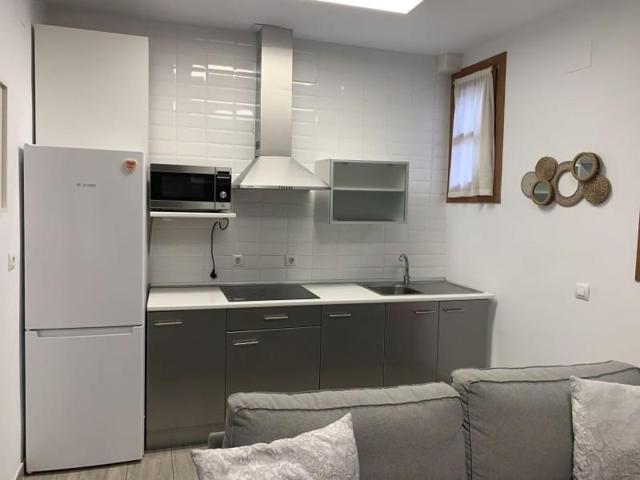 Piso en alquiler en Madrid, Centro - Malasana photo 0