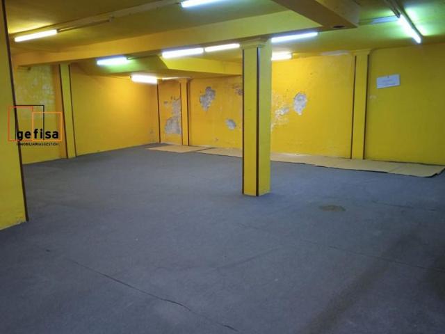 Local comercial en alquiler en Valdepeñas, Centro photo 0