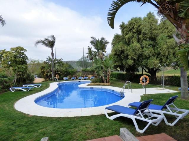 Chalet en alquiler en San Roque, Alcaidesa photo 0