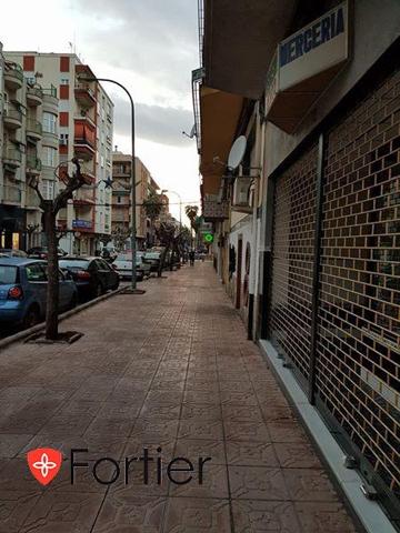 Local comercial en alquiler en Martos, Centro photo 0