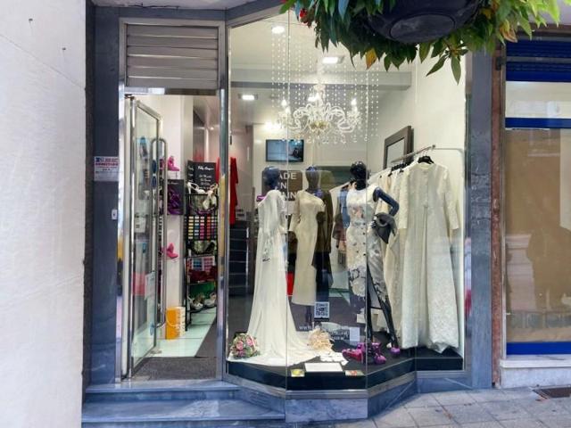 Local comercial en alquiler en Oviedo, Centro photo 0