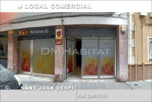Local comercial en alquiler en Sant Joan Despí, Centro - Riera d'en Nofre photo 0