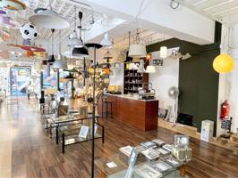 Local comercial en alquiler en Sant Boi de Llobregat, Centro - Plaza Catalunya photo 0