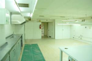 Local comercial en alquiler en Sevilla, Macarena - Leon XIII photo 0