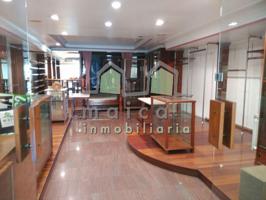 Local comercial en alquiler en Vigo, Sanjurjo Badia photo 0