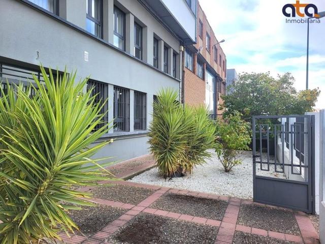 Oficina en alquiler en Valladolid, Poligono Argales photo 0