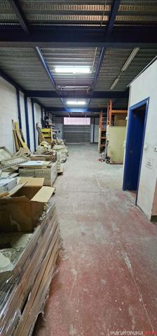 Nave industrial en alquiler en Ugao-Miraballes, Ugao-Miraballes photo 0