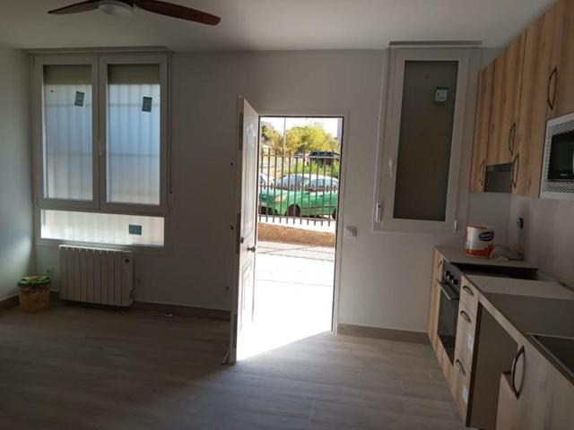 Apartamento en alquiler en Madrid, Puente De Vallecas - Numancia photo 0