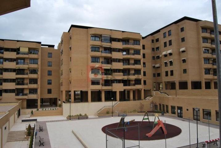 Piso en alquiler en Cuenca, Universidad photo 0