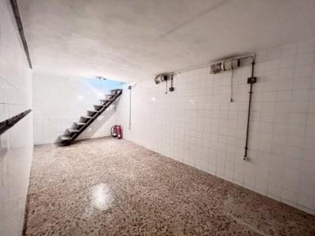 Local comercial en alquiler en Badalona, La Balsa photo 0