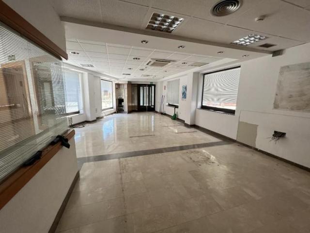 Local comercial en alquiler en Motril, Centro photo 0