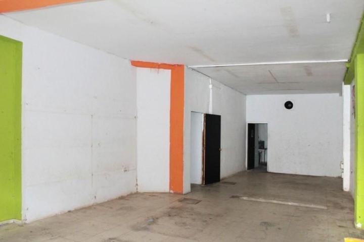 Local comercial en alquiler en Sevilla, Arroyo - Carretera Carmona photo 0