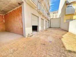 Local comercial en alquiler en Elda, Centro photo 0