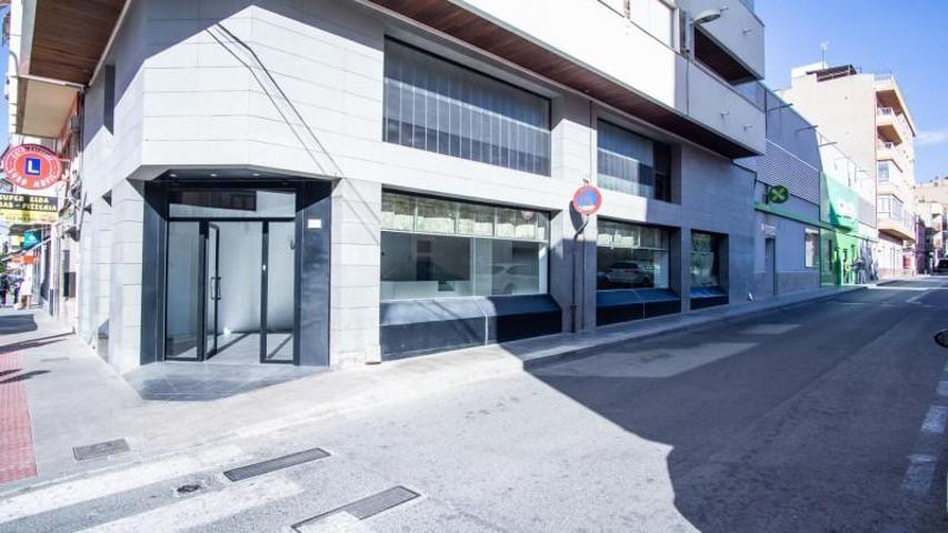 Local comercial en alquiler en Elda, Centro photo 0