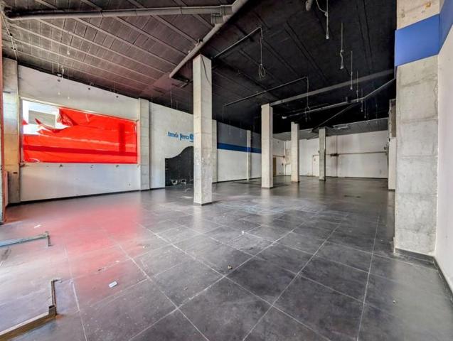 Local comercial en alquiler en Loja, Avda. Rafael Perez del Alamo photo 0