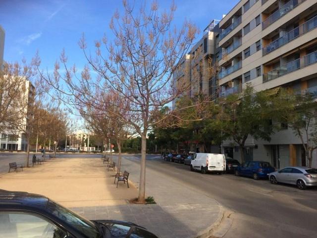 Local comercial en alquiler en Torrent, Parc Central photo 0