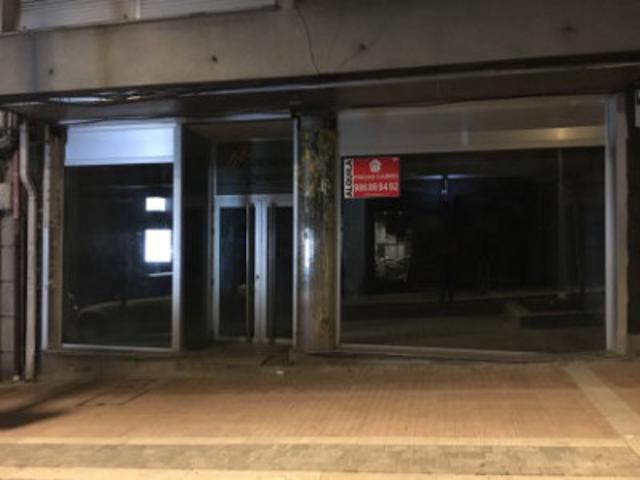 Local comercial en alquiler en Pontevedra, Pontevedra photo 0