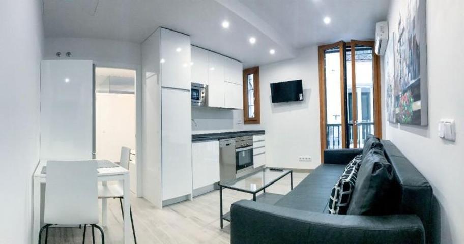 Apartamento en alquiler en Madrid, Chamberi - Trafalgar photo 0