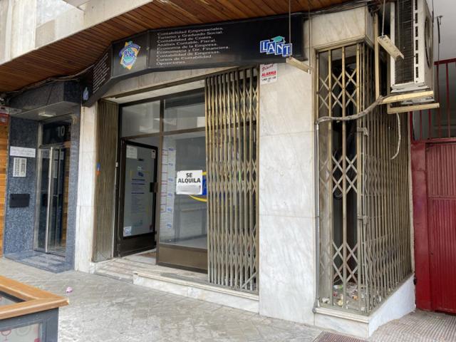 Local comercial en alquiler en Granada, CENTRO photo 0
