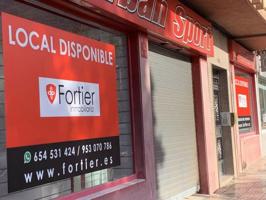 Local comercial en alquiler en Martos, Estacion Autobuses photo 0