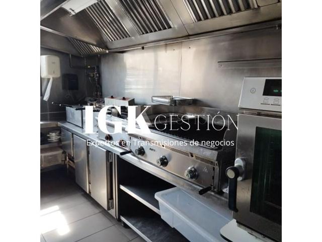 Local comercial en alquiler en Mataró photo 0