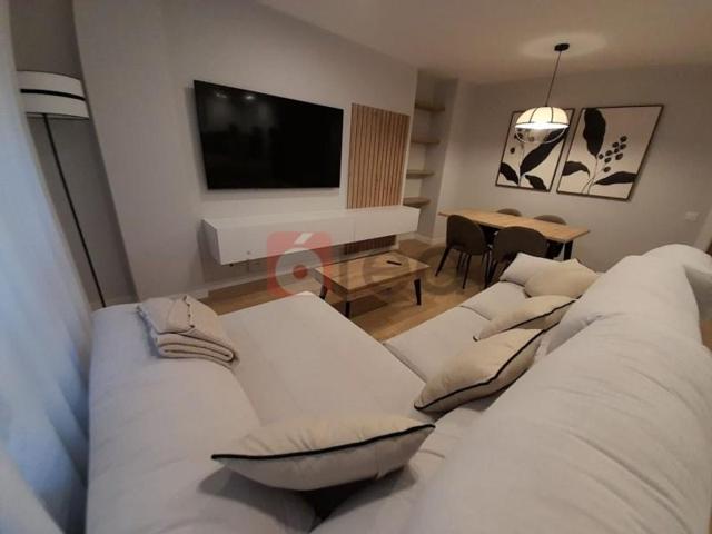 Piso en alquiler en Cuenca, Centro photo 0