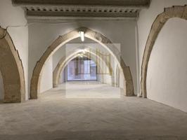 Local comercial en alquiler en Vilafranca del Penedès photo 0