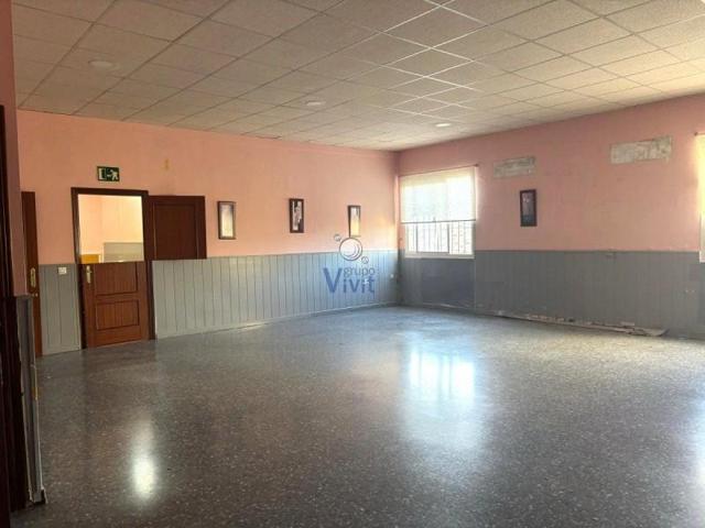 Local comercial en alquiler en Alcalá de Guadaira, Zona Silos photo 0